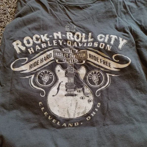 HD t shirt - Picture 2 of 2